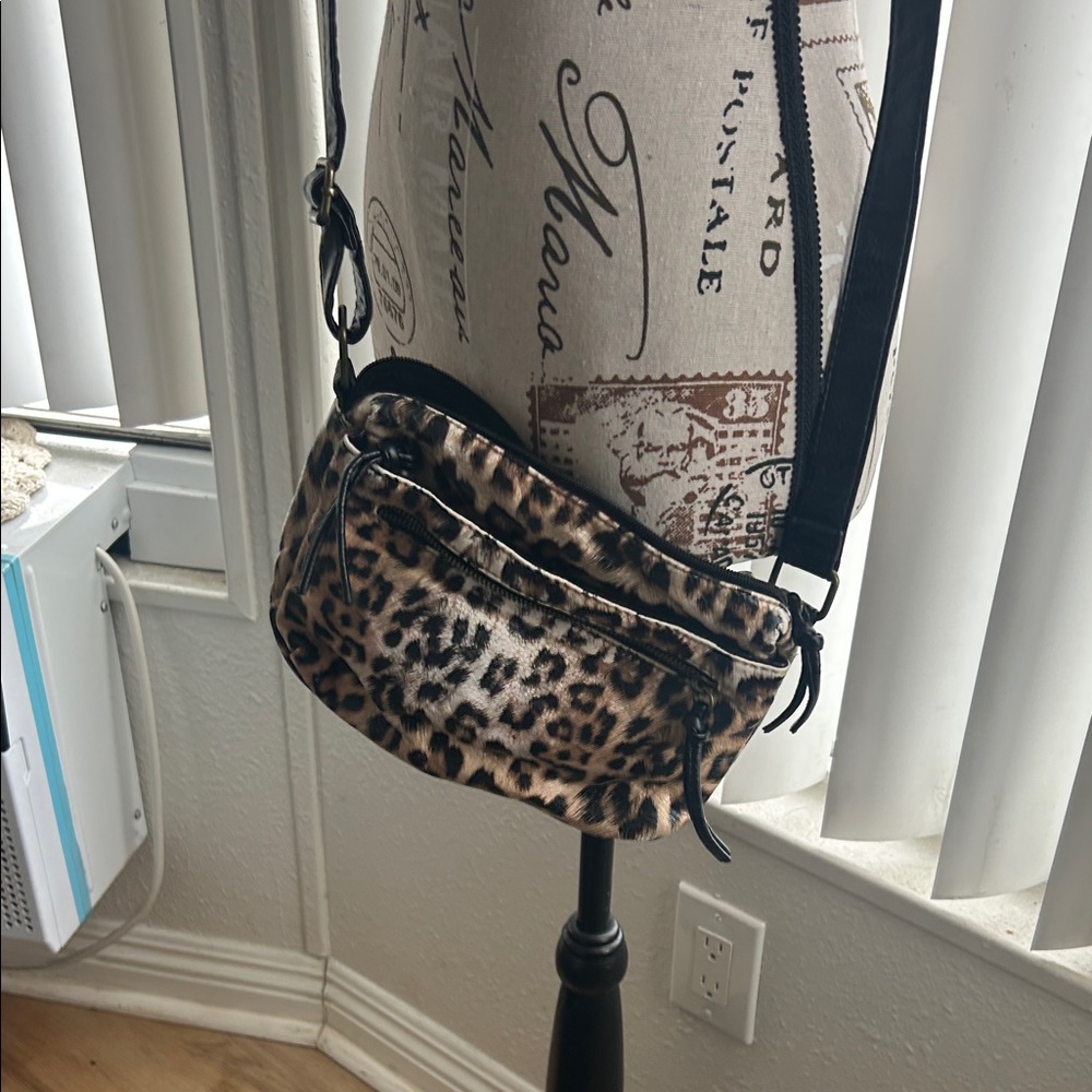 Bueno Elegant Black Bag